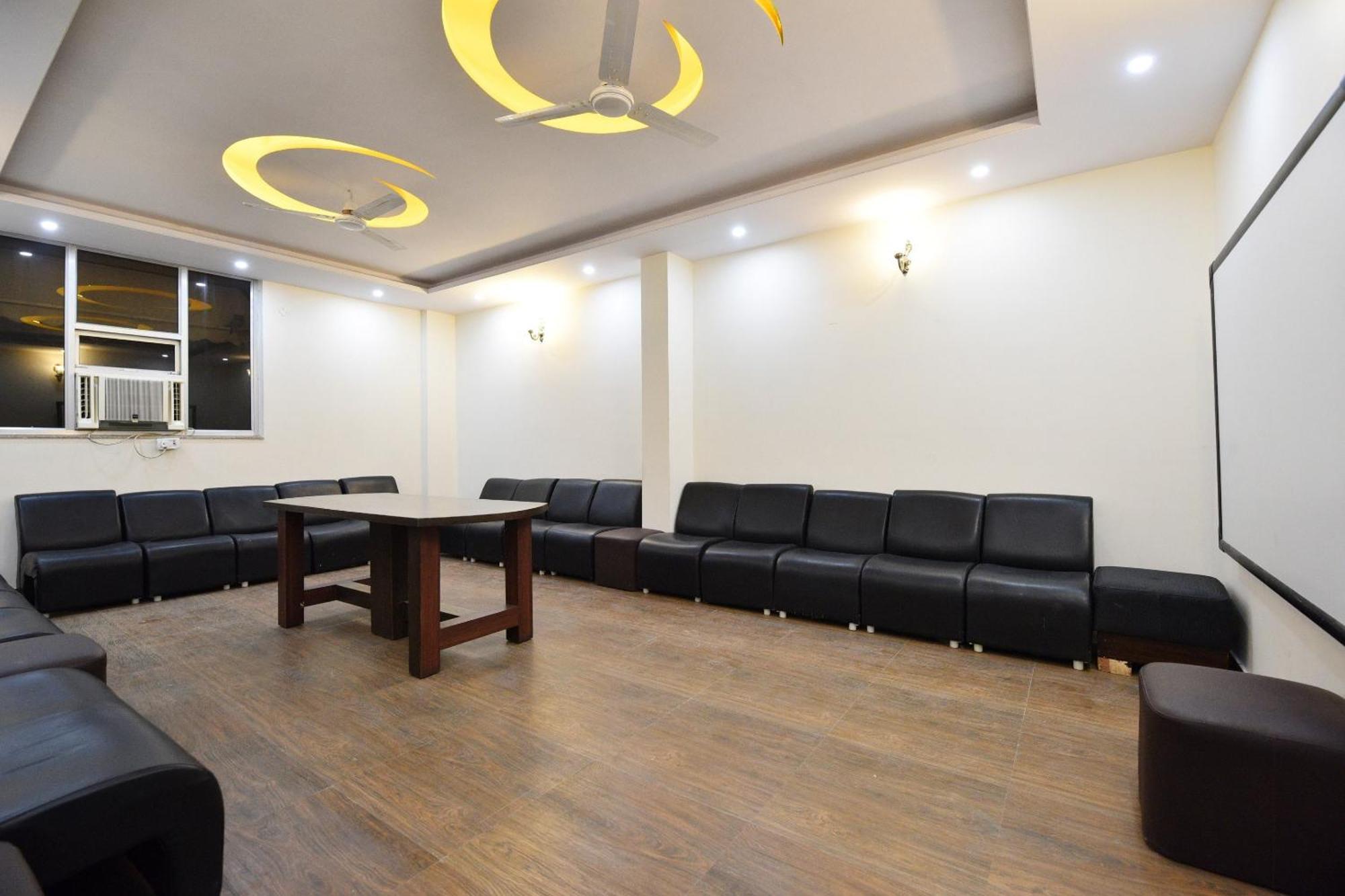 Hotel O Apple Jaipur Ngoại thất bức ảnh